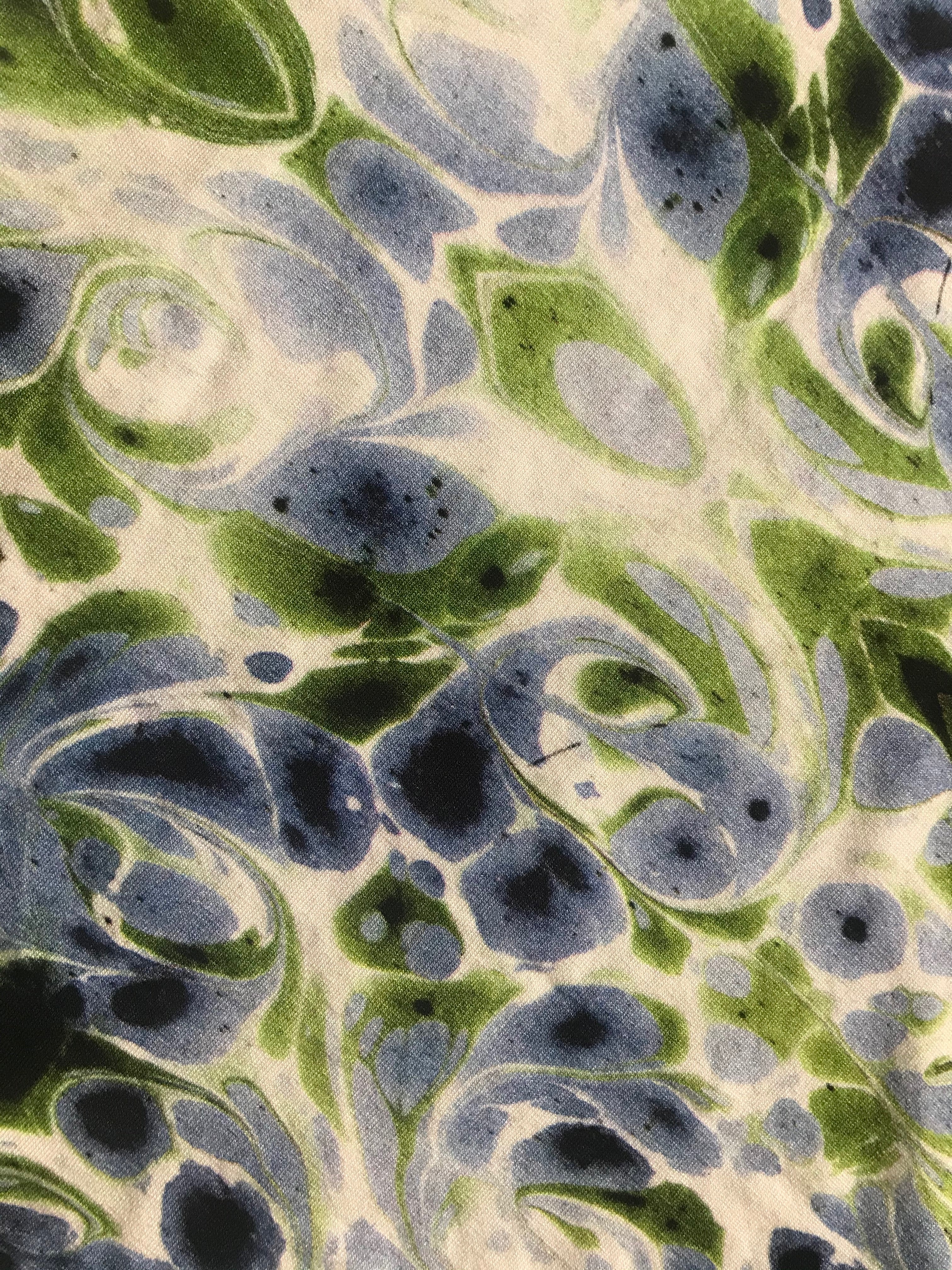 Babero estampado Papel4