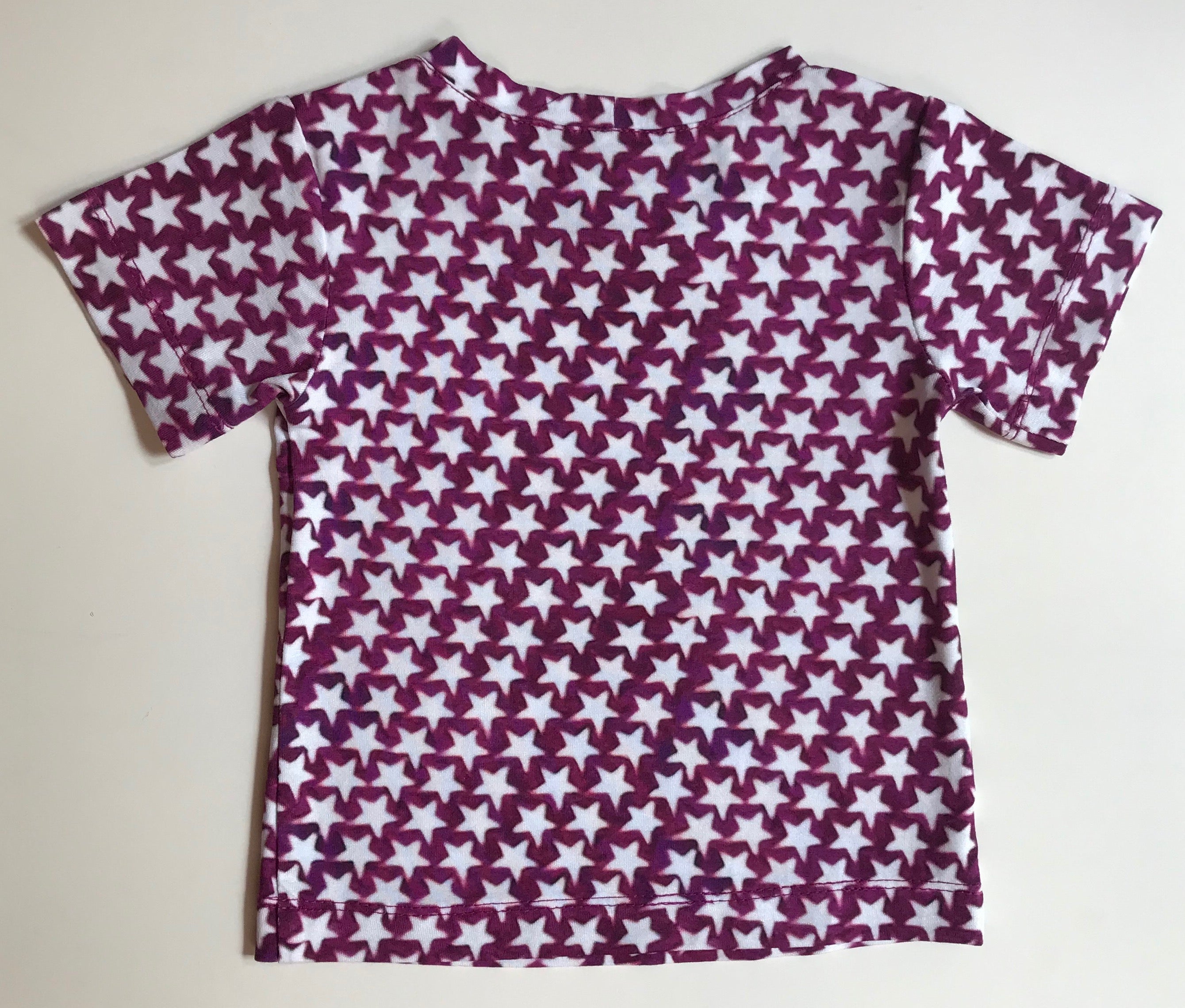 T-shirt  estampado Estrellas moradas