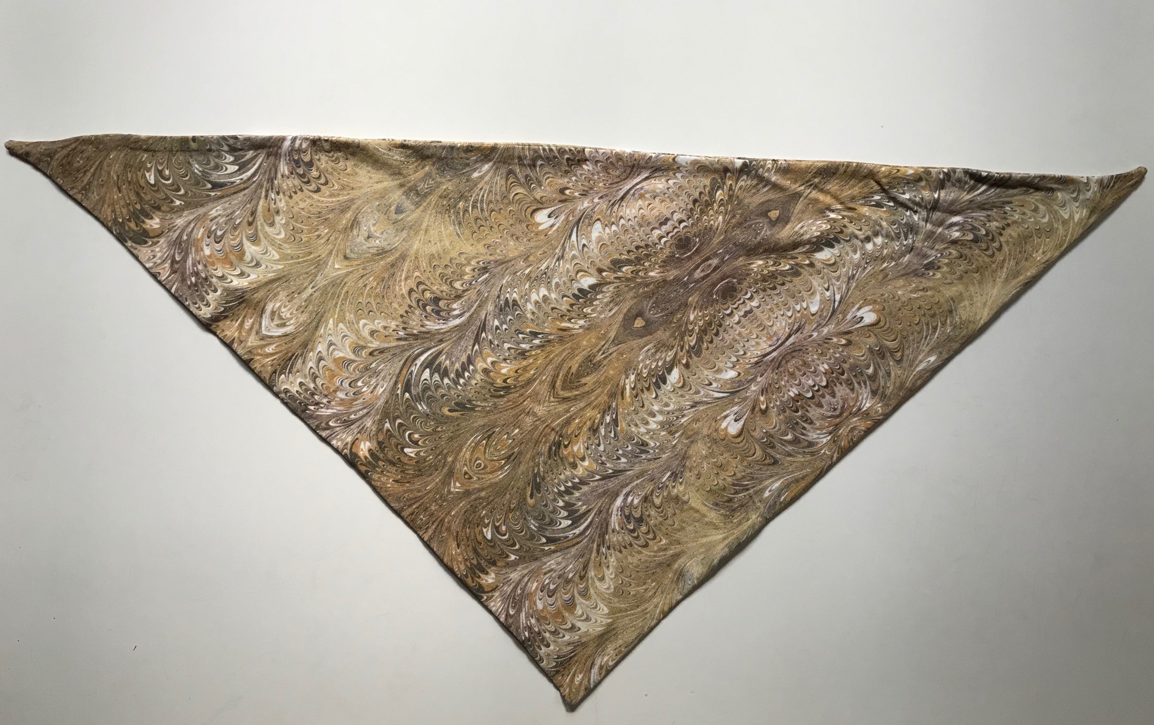 Babero estampado Papel1