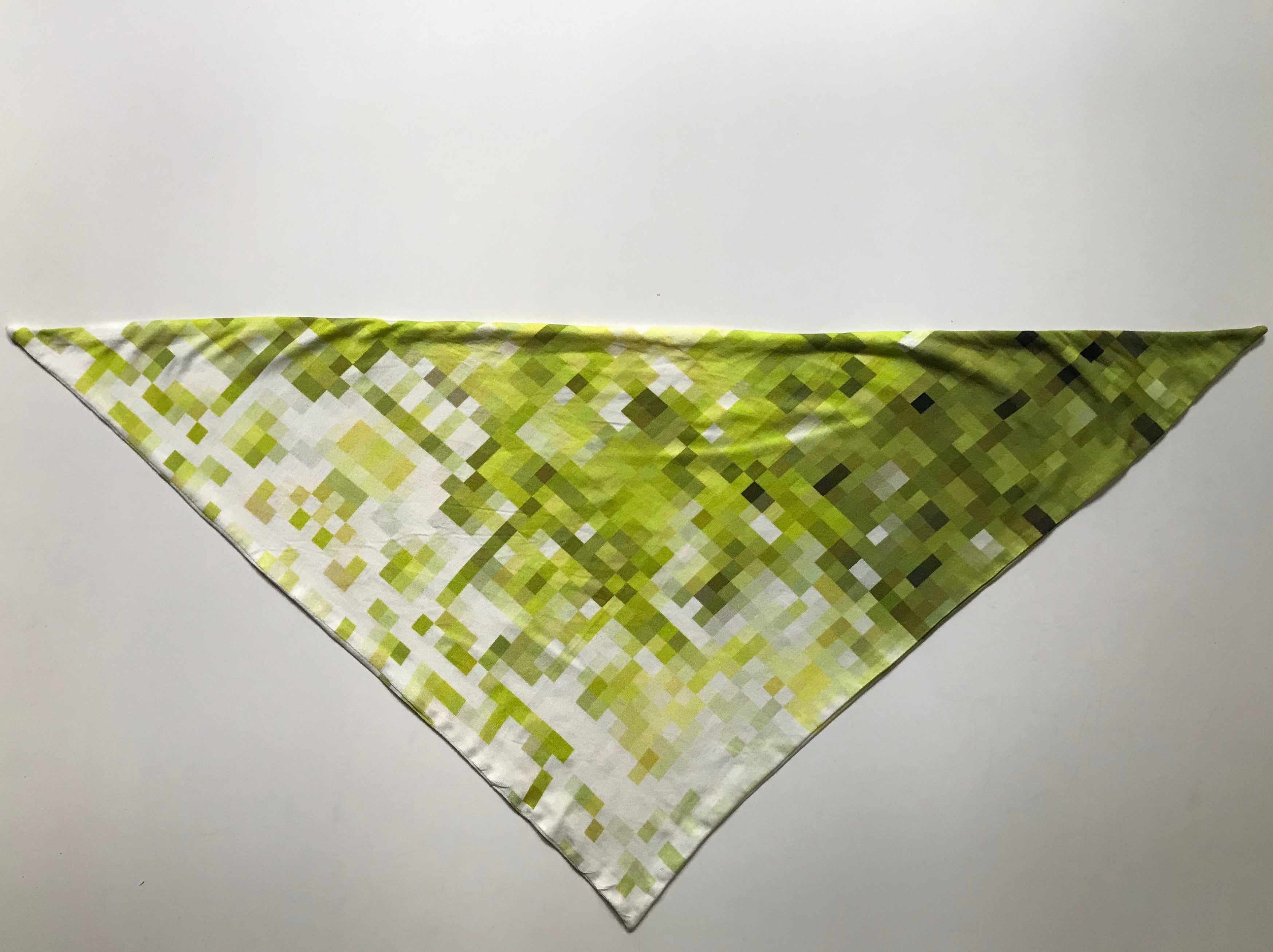 Babero estampado Pixeles amarillos