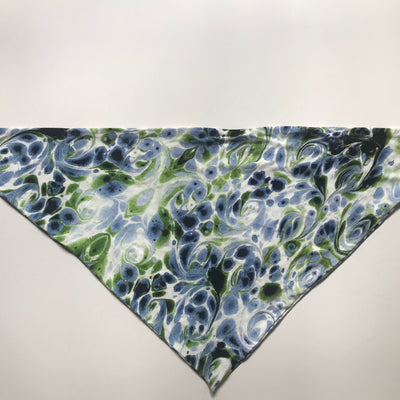 Babero estampado Papel4